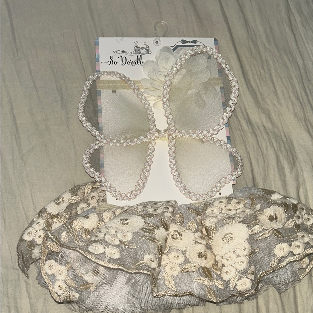 Elegant Floral Baby Headband and Skirt Set